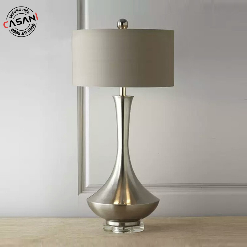 Đèn bàn trang trí DDB-2031 2 Thiết kế sang trọng của đèn bàn DDB-2031