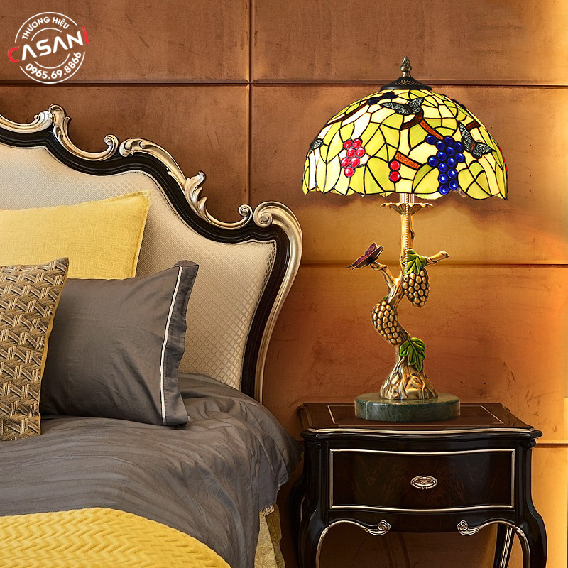 ĐÈN BÀN TRANG TRÍ TIFFANY DDB-8334 5 Phong cách tân cổ điển của đèn tiffany DDB-8334