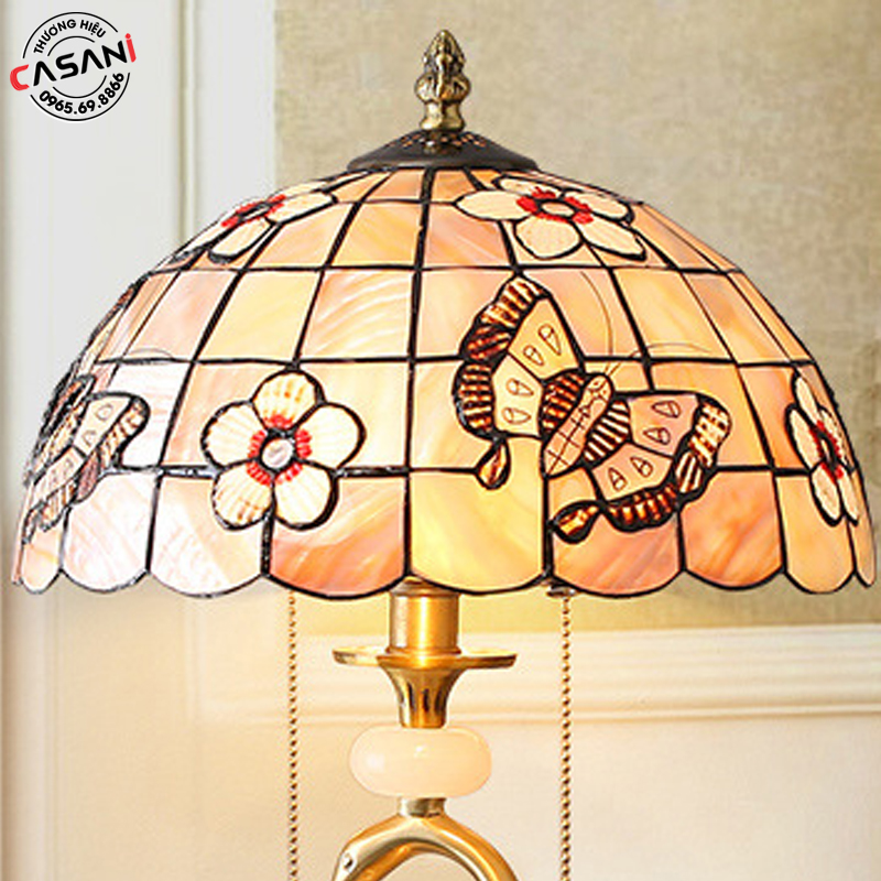 ĐÈN BÀN TRANG TRÍ TIFFANY DDB-8341 4 CHAO ĐÈN ĐƯỢC LÀM LÀM TỪ KÍNH KHẢM TRAI CAO CẤP