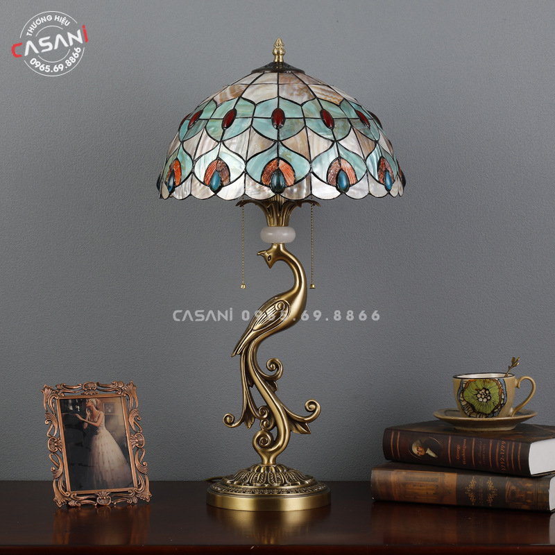 Đèn Bàn Trang Trí Tiffany DDB-8313 4 Chất liệu cao cấp của đèn bàn tiffany